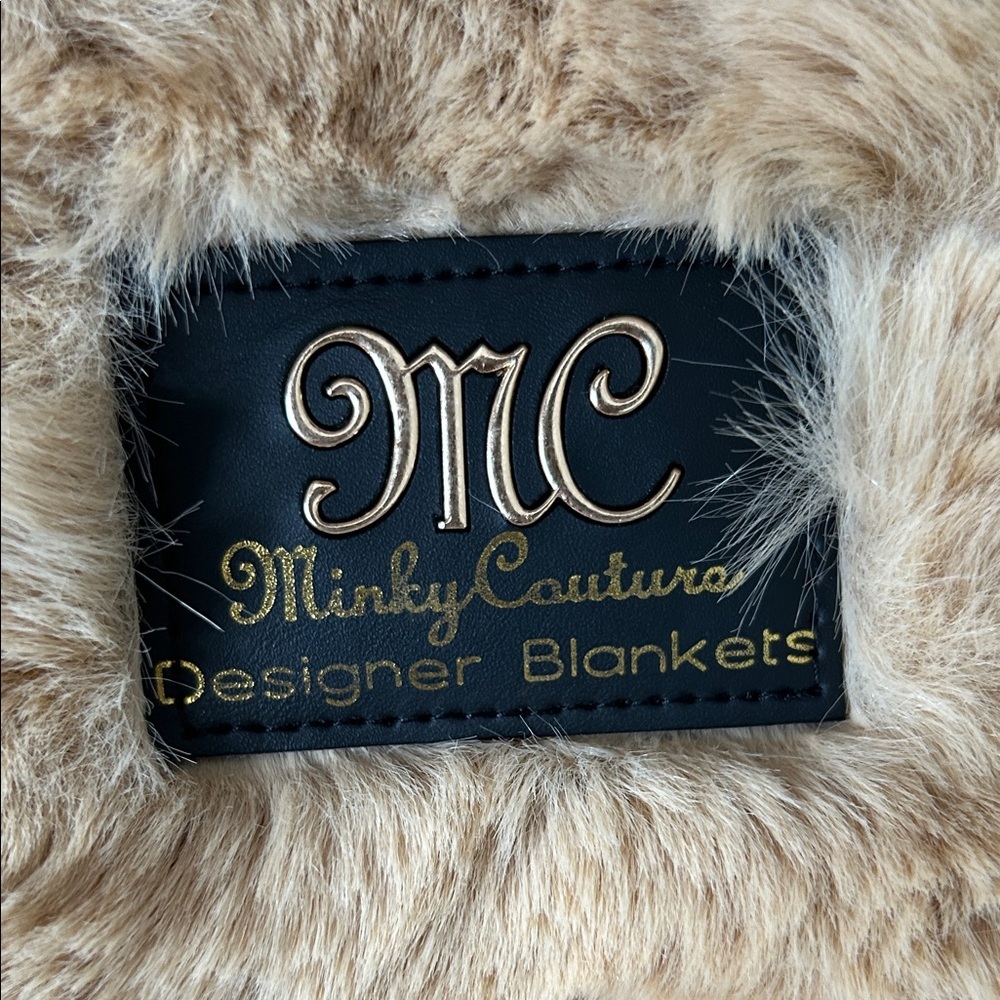 Small Minky Couture bag - Picture 2 of 6